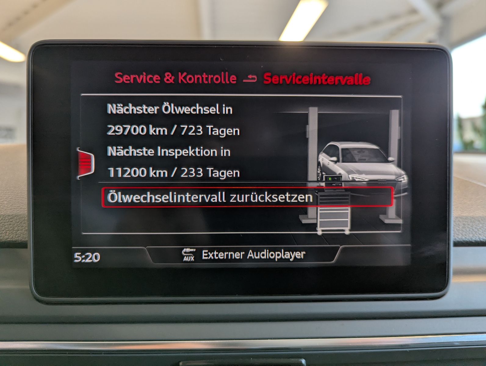 AUDI A4 2.0 TDI design ultra Sport-Fahrwerk Alcantara - Image 28