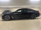 BMW 730dxDrive -M-Paket Massage/KomfortSitze/LaserL - BMW 730 mit Anhängerkupplung