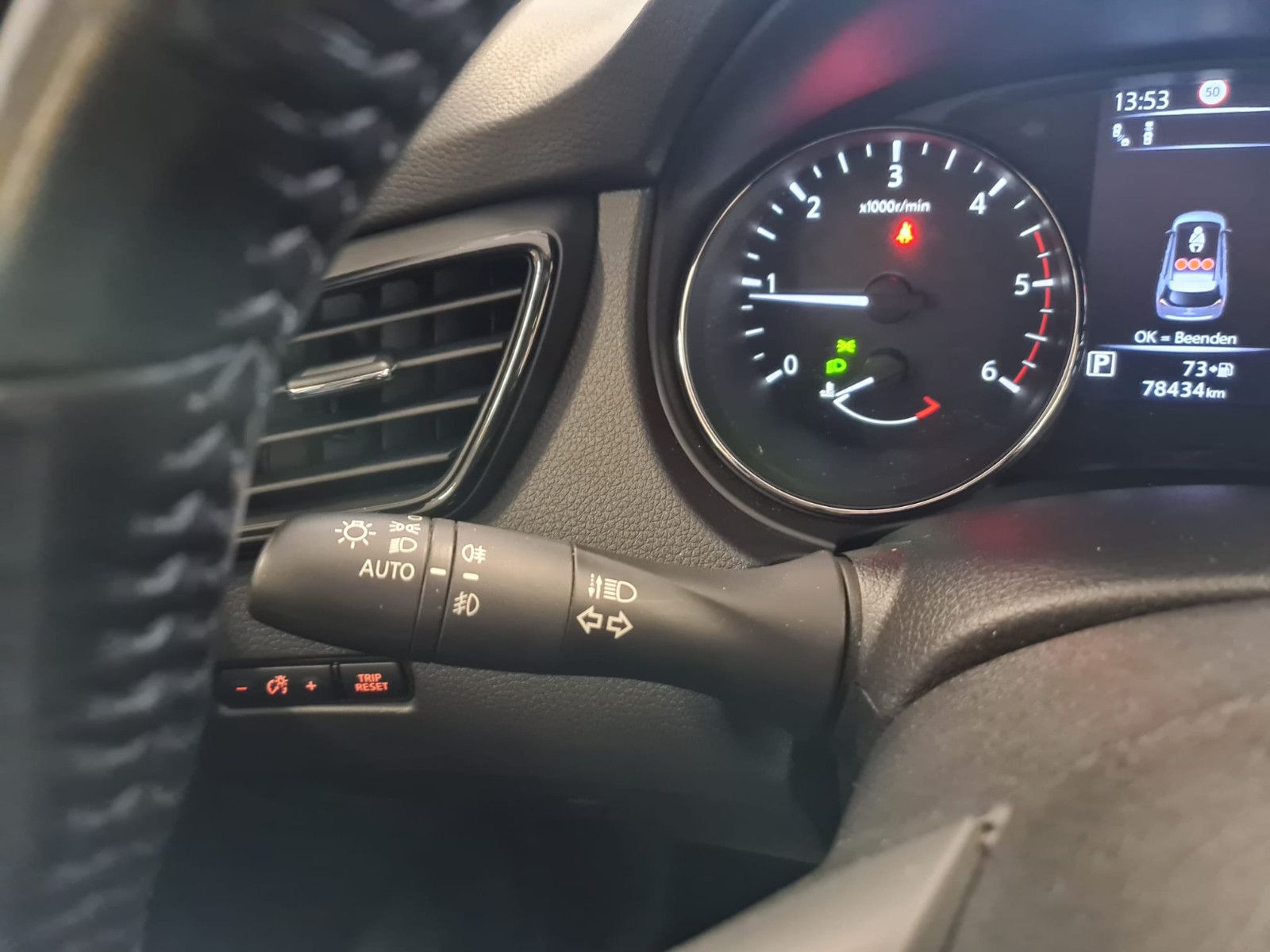 Fahrzeugabbildung Nissan X-Trail N-Connecta 4x4 / KAMERA