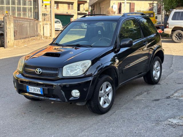 Toyota RAV 4 RAV4.com 2.0 Tdi D-4D cat 3 porte S