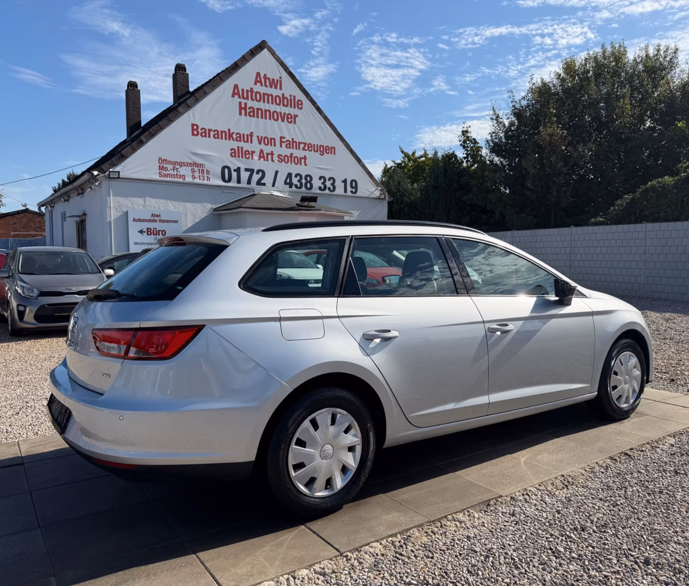 Seat Leon ST Reference Sportsitze Sport Lenkrad