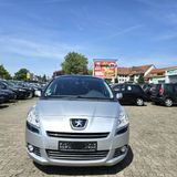 Peugeot 5008 1,6i Family TÜV 6.27 PANO 7 SITZER KLIMAANL - Peugeot 5008 mit Benzin-Antrieb: Kleinbus, 1.6