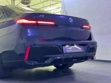2022 BMW I7 — миниатюра 42
