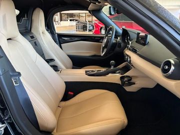 Mazda MX-5 2.0 Kazari Stoffverdeck MatrixBOSE