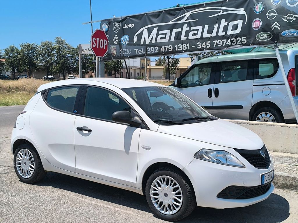 Image of Lancia Ypsilon
