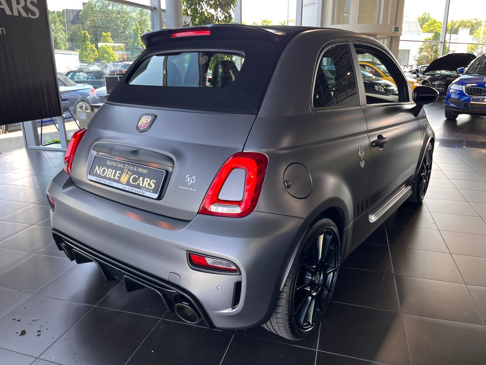 Fahrzeugabbildung Abarth 595C 595 C esseesse KLIMA XENON NAVI SHZ