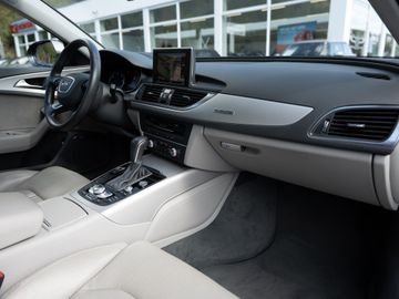 Audi A6 - 8
