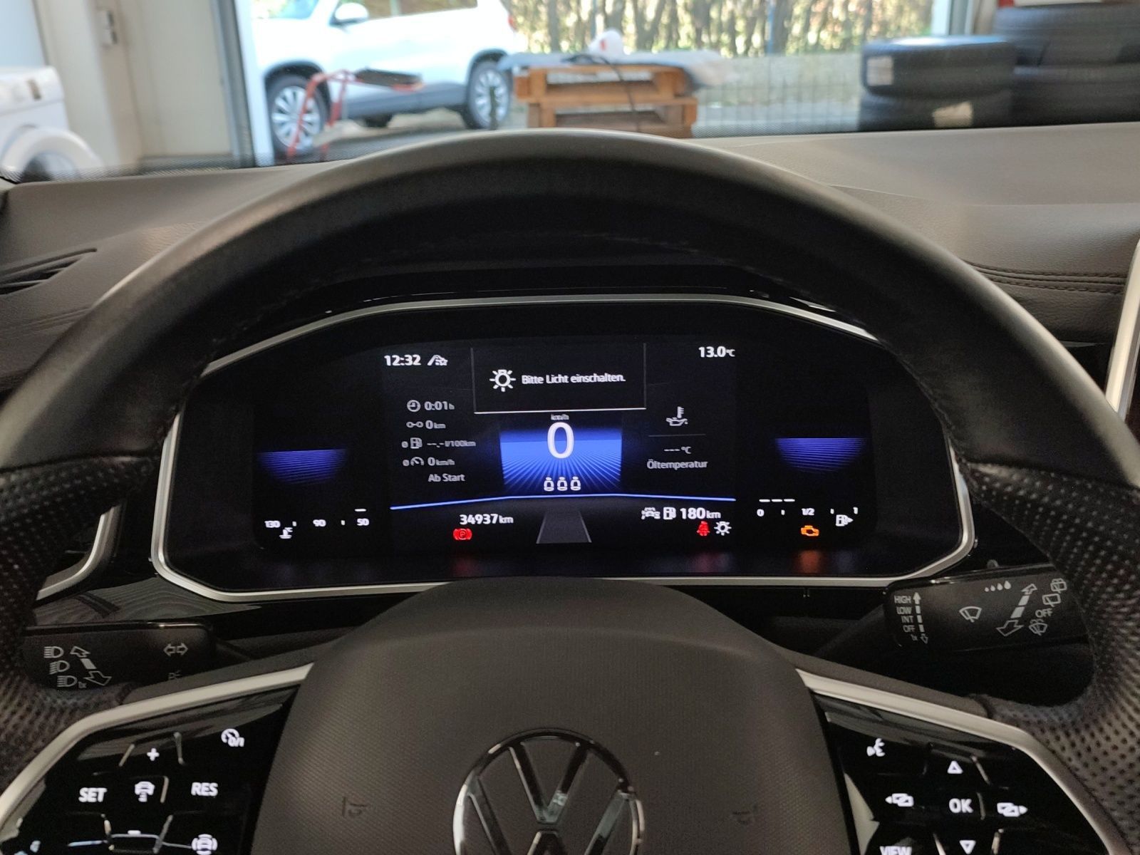 Volkswagen T-Roc - Bild 12