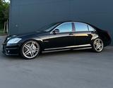 Mercedes-Benz S 63LANG Drivers und Performance Package  - gebrauchte Mercedes-Benz S 63 AMG aus dem Jahr 2009