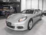 Porsche Panamera Panamera S /Bose/(PDLS)/Bi-Xenon/19/360 - Porsche: Silber