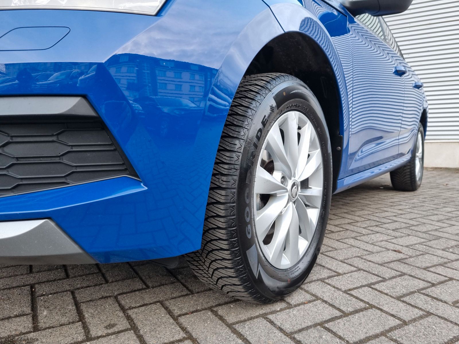 Fahrzeugabbildung SKODA Kamiq 1.0 TSI Ambition LED PDC SHZ KLIMA