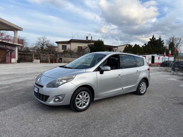 Renault Scenic Scénic 1.9 dCi 130CV Luxe