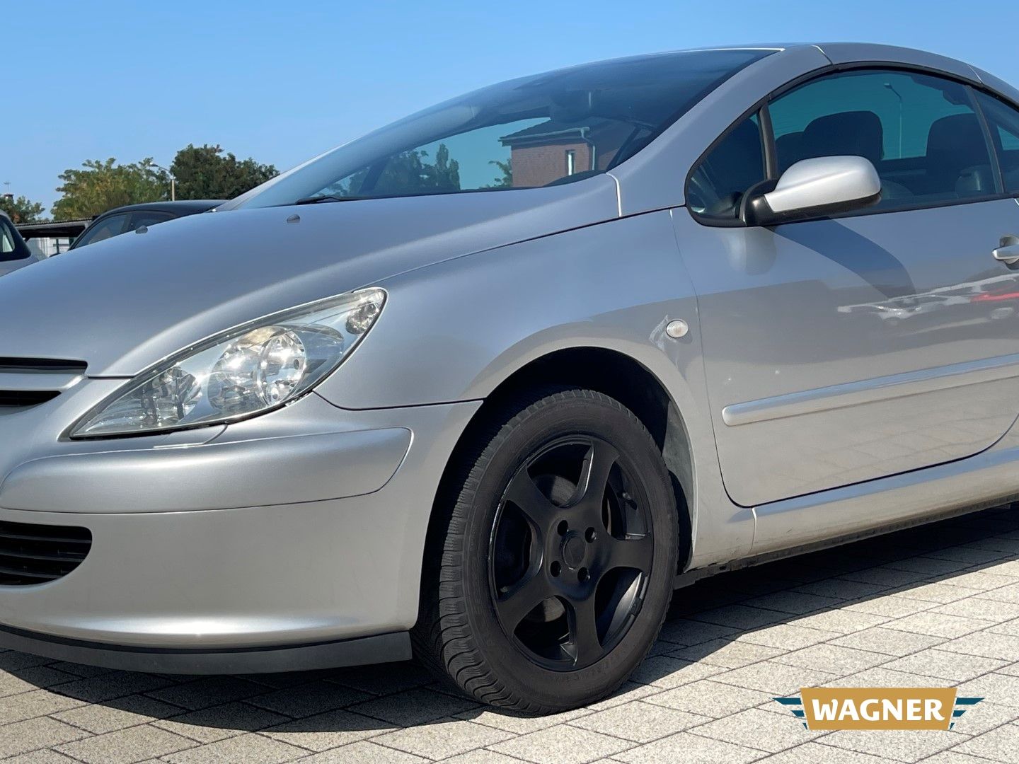 Fahrzeugabbildung Peugeot 307 CC Cabrio-Coupe 2.0 Klimaautomatik