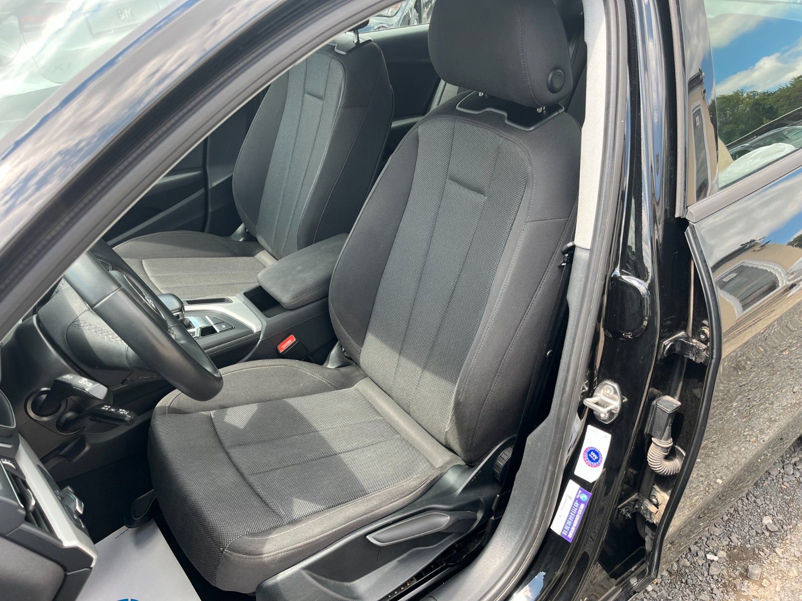 Fahrzeugabbildung Audi A4 Avant 35 TDI basis Aut. Navi LED 1.HAND PDC