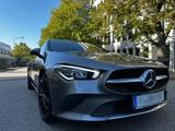 Mercedes-Benz CLA 180 - - gebrauchte Mercedes-Benz CLA 180 aus dem Jahr 2021