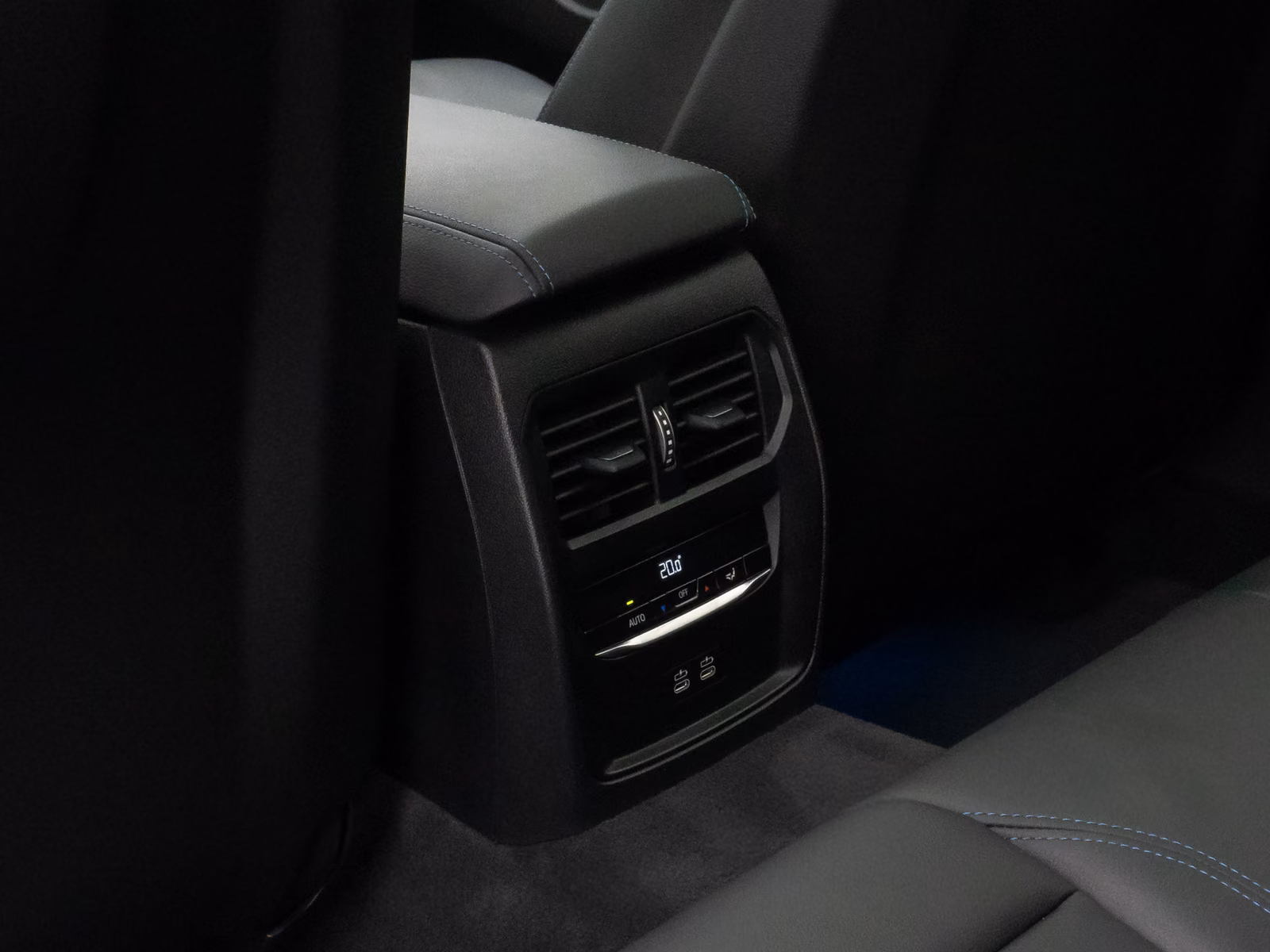 BMW M440i Gran Coupé Kamera Glasdach HUD DAB H/K 19"