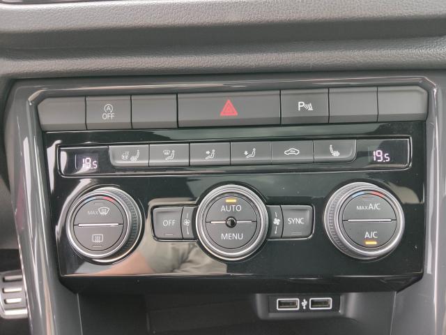 Volkswagen T-ROC SPORT 2.0 TSI DSG 4MOTION AHZV NAVI SITZH.