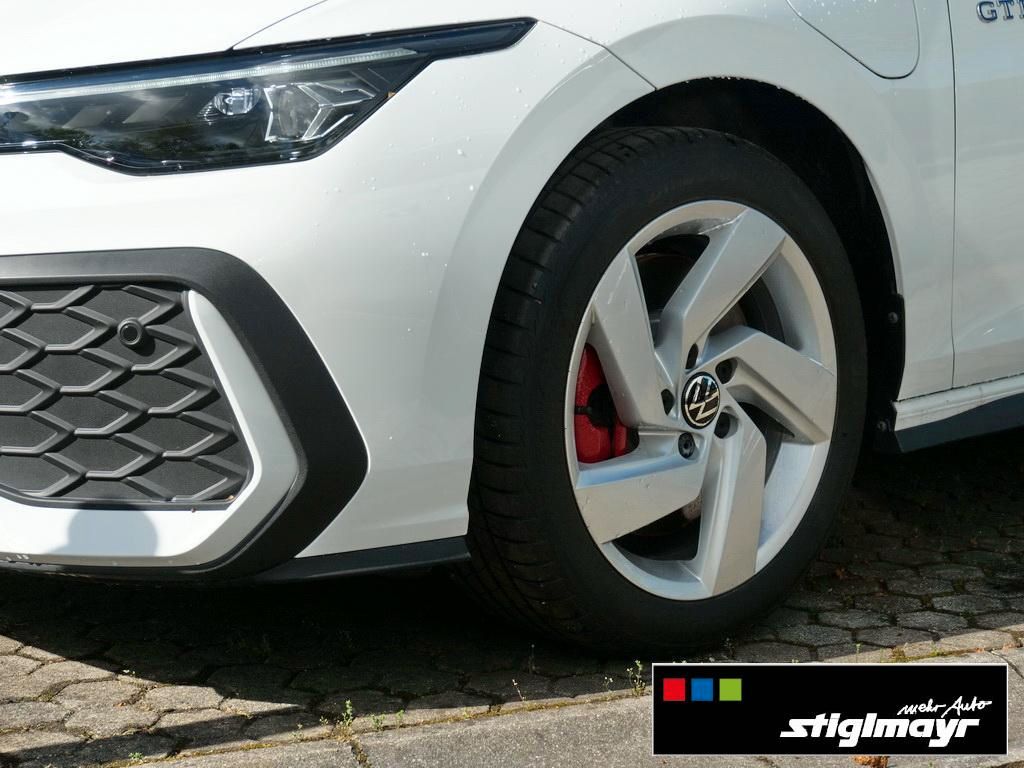 Volkswagen Golf - Bild 14