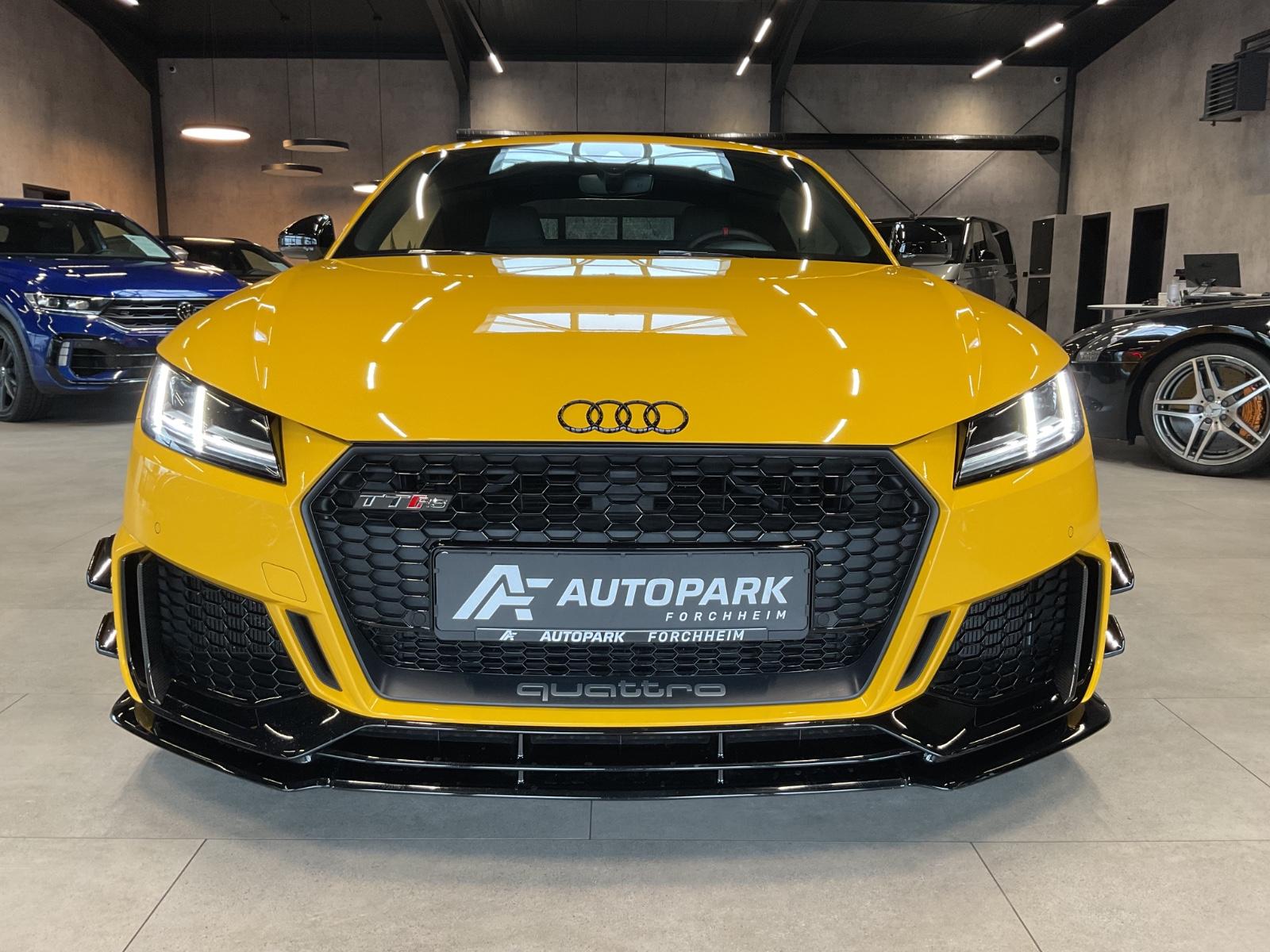 Audi TT RS Coupe Akropovic B&O Matrix 440PS 280km/h