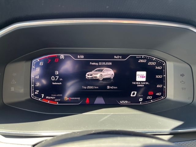 Fahrzeugabbildung SEAT Leon Sportstourer Style 1.5 TSI KLIMA LED NAVI A