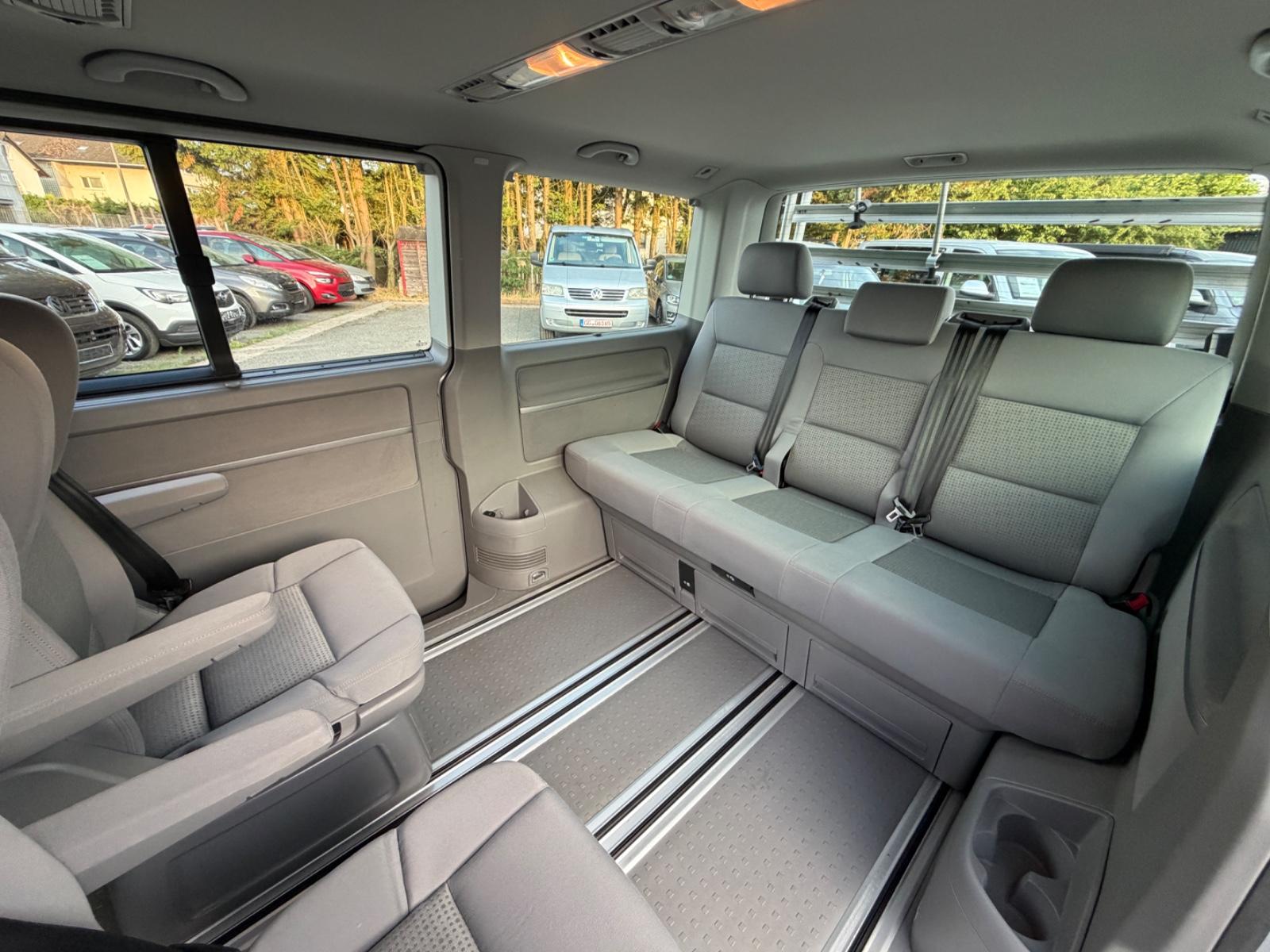 VOLKSWAGEN T5 MULTIVAN 2.0 TDI 140ch DSG - CONFORTLINE - 1ère MAIN - CLIM AUTO - RÉGULATEUR