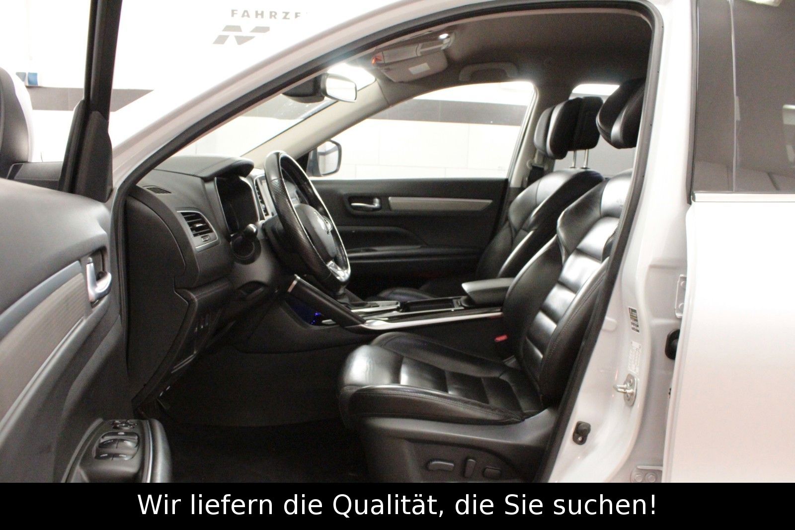 Fahrzeugabbildung Renault Koleos dCi 175 4WD X-tronic Initiale Paris*