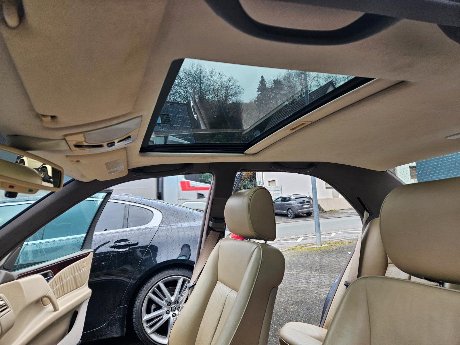 Mercedes-Benz E 220,Avantgarde,Leder,Klima,Alu,Schibedach