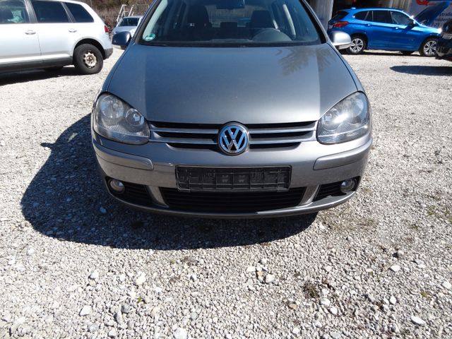 Fahrzeugabbildung Volkswagen Golf V Lim. Edition/TDI/Klima/105PS/3.Hand/
