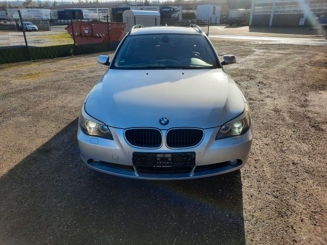 BMW 525d touring /Xenon/Navi/Leder/AHK /Tüv 1-2026/