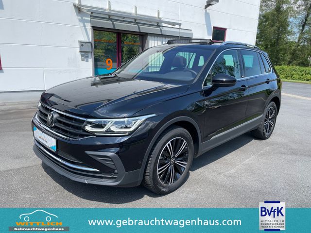 Volkswagen Tiguan 1.5 TSI, DSG - "MOVE" +AHK, Panoramadach