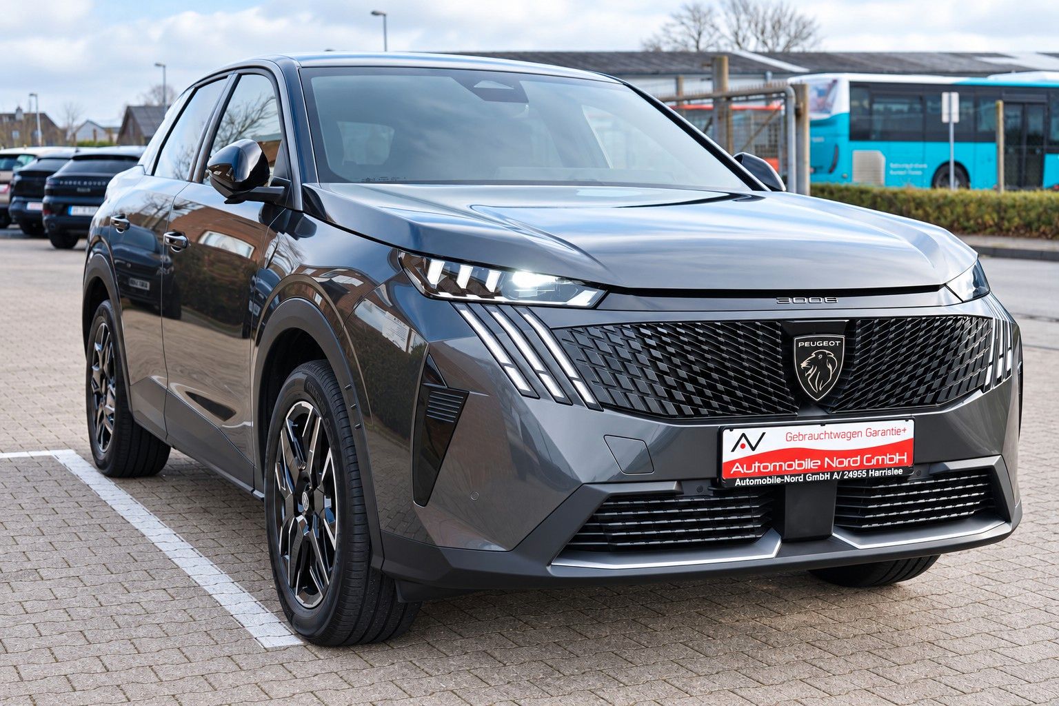 Peugeot 3008 GT Hybrid 145 GT*Panorama*Kamera*Focal imagem 3