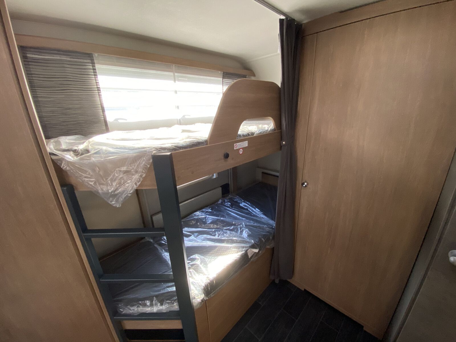 Fahrzeugabbildung Tabbert Senara 620 DMK 2.5 2.500kg, City-Wasser, uvm...