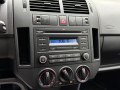Fahrzeugabbildung Volkswagen Polo IV 1.2 United / 2. Hand Klima Sitzheiz. PDC