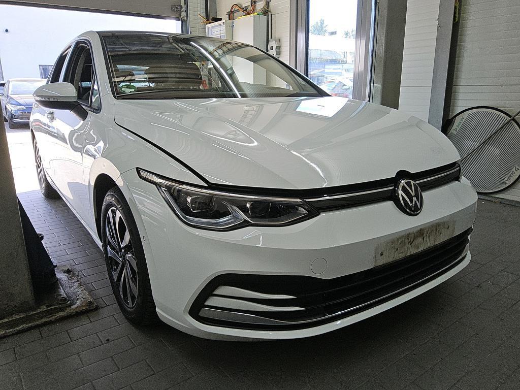 Volkswagen GolfVIII Lim.Active2.0TDI DSG/PANO/AHK/GARANTIE