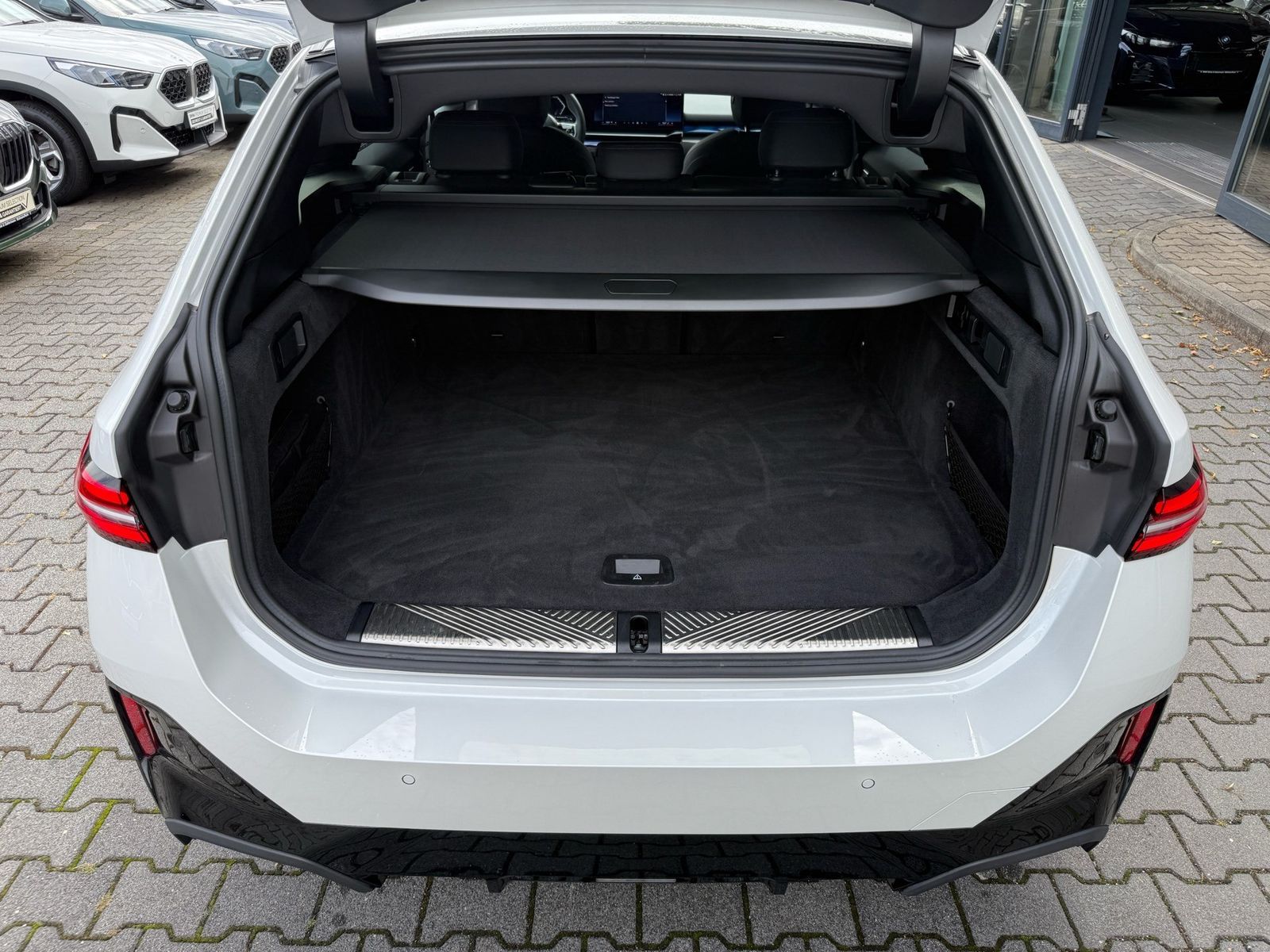 BMW 520 - Bild 22