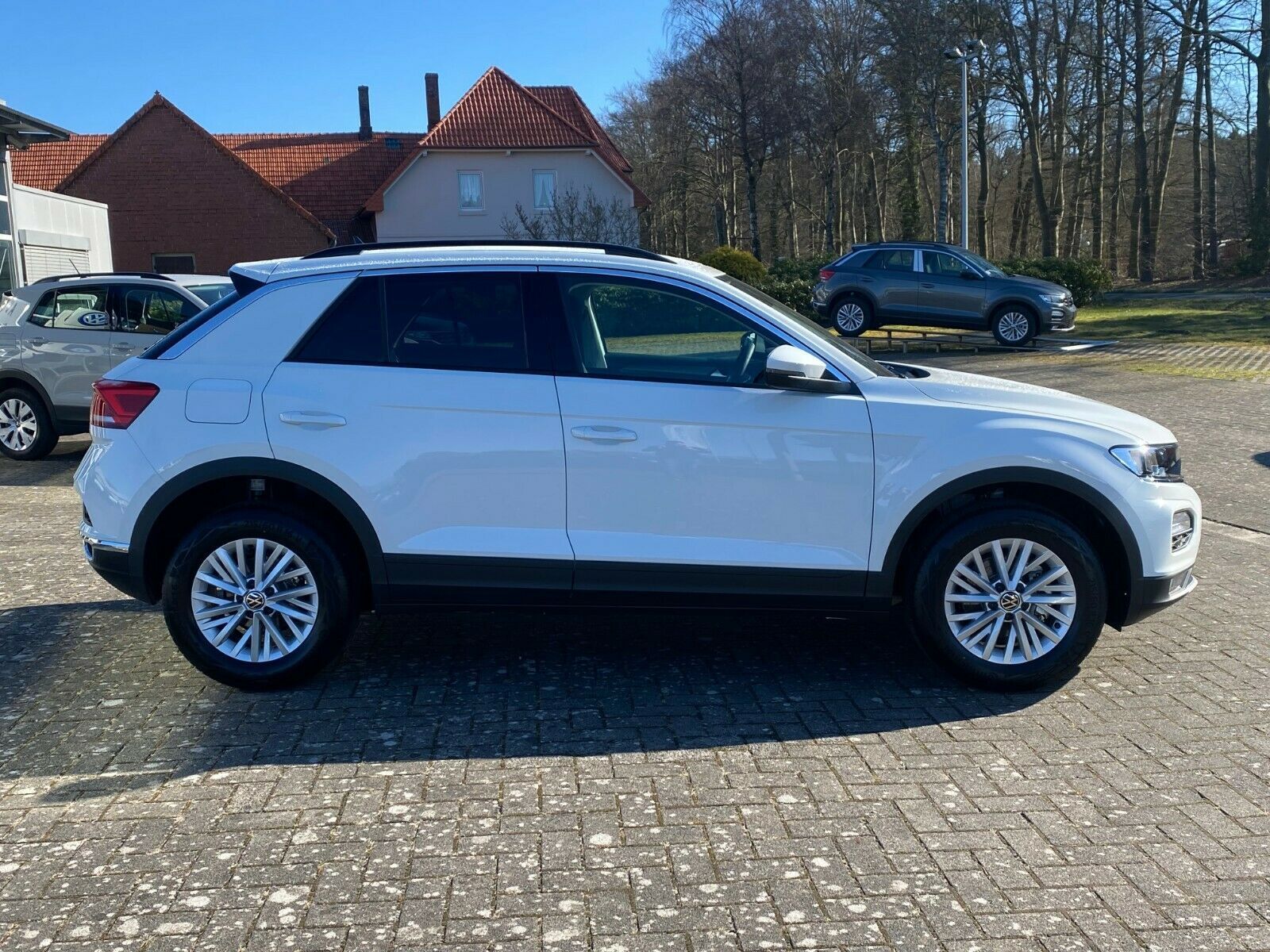 Fahrzeugabbildung Volkswagen T-Roc Style