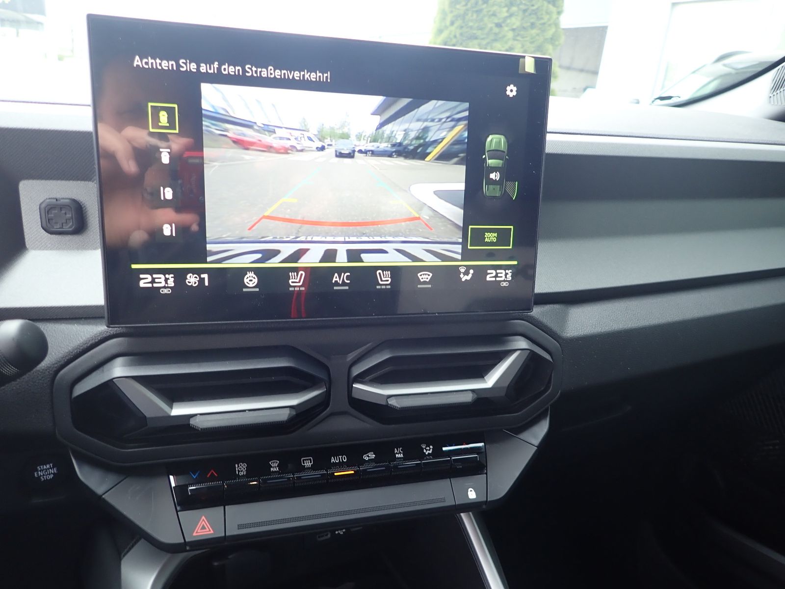 Fahrzeugabbildung Dacia Bigster Journey HYBRID 155