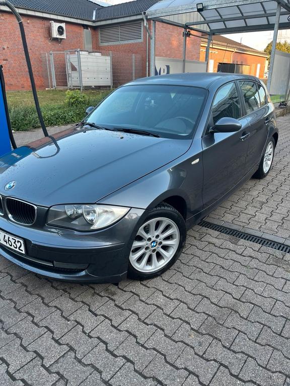 BMW 118