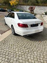 Mercedes-Benz E 250 BlueTEC 4MATIC AVANTGARDE Autom. AVANT... - Mercedes-Benz E 250 mit Diesel-Antrieb