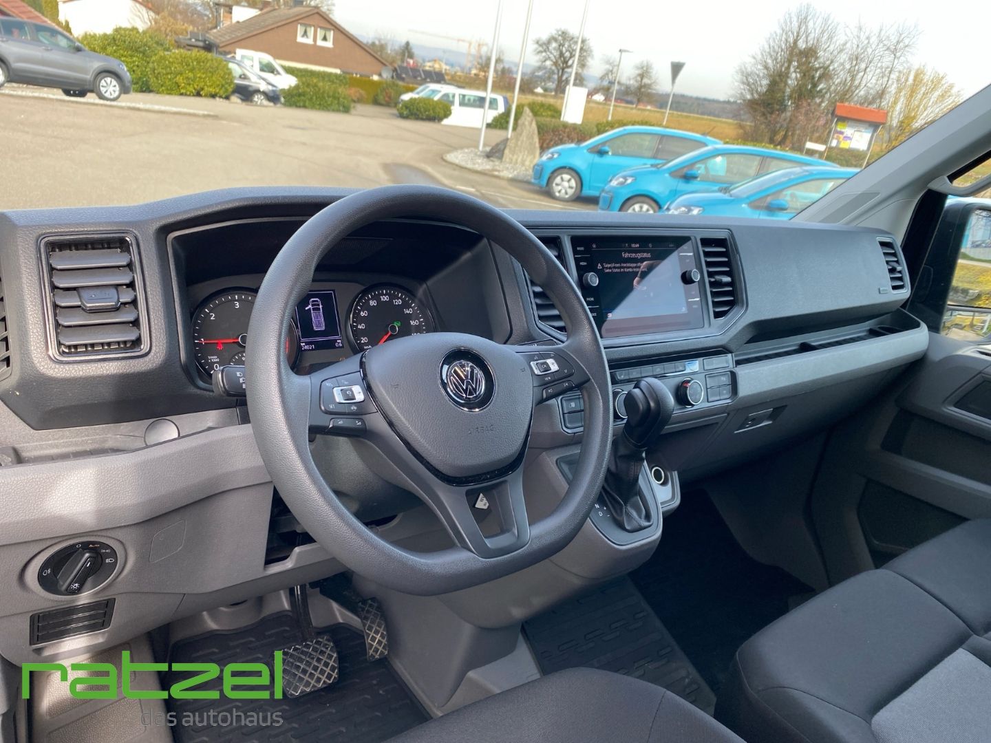 Fahrzeugabbildung Volkswagen Crafter Hochdach 35 Kasten MR 2.0 TDI DSG+AHK+LE