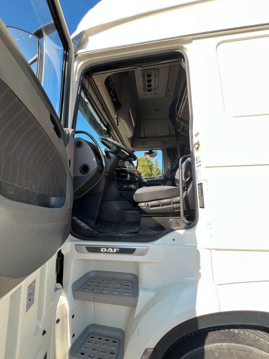 Fahrzeugabbildung DAF XF 480 FT,  Intarder
