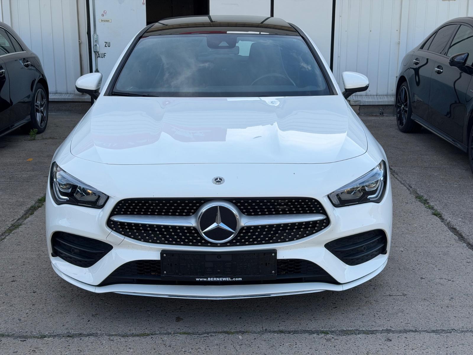 Mercedes-Benz CLA200d AMG SB Panorama_Kamera_Ambiente_AHK_LED