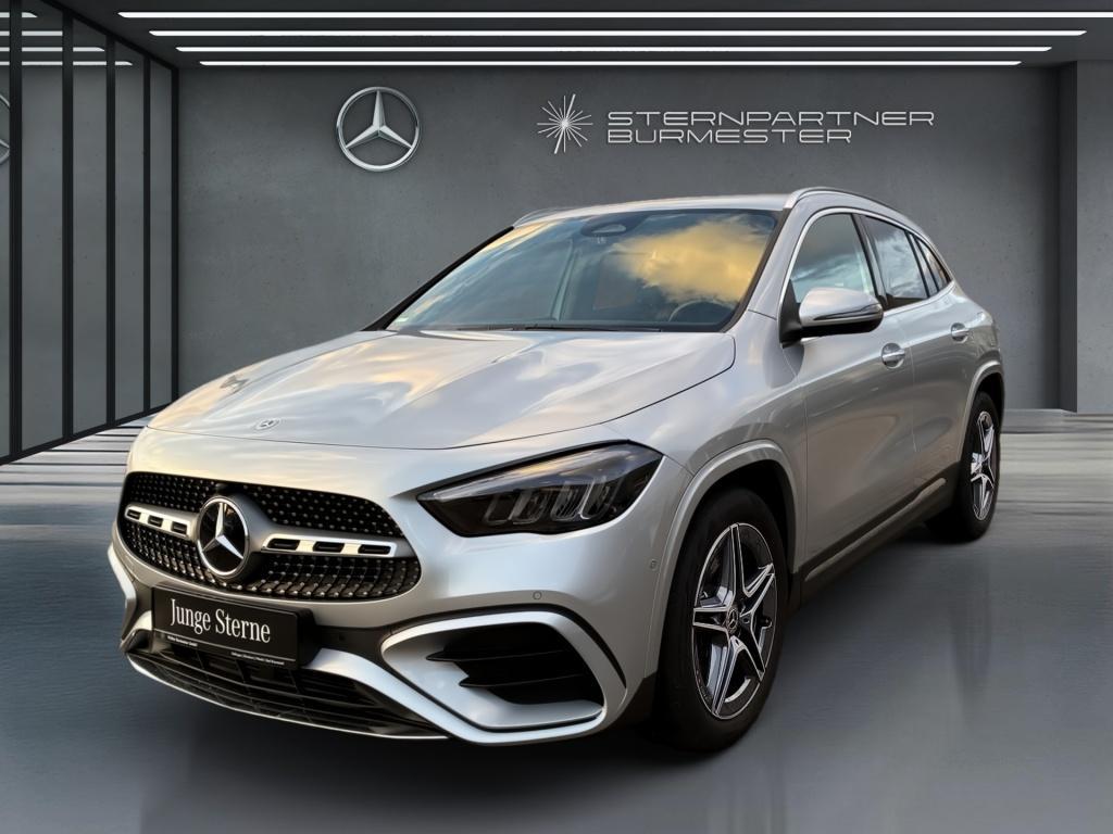 Mercedes-Benz GLA 220 4MATIC AMG+Navi+Kamera+Distronic+Ambient