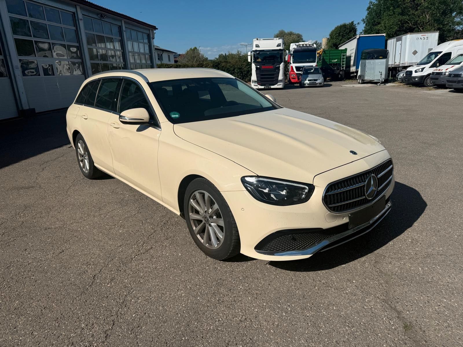 MERCEDES-BENZ E 220 E T-Modell E 220 d