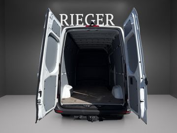 Mercedes Sprinter - 11