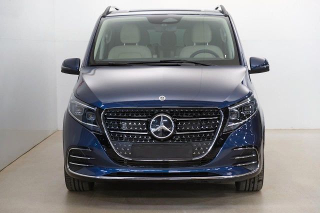 Mercedes-Benz V 300  Extra Long Airmatic 4matic EXCLUSIVE