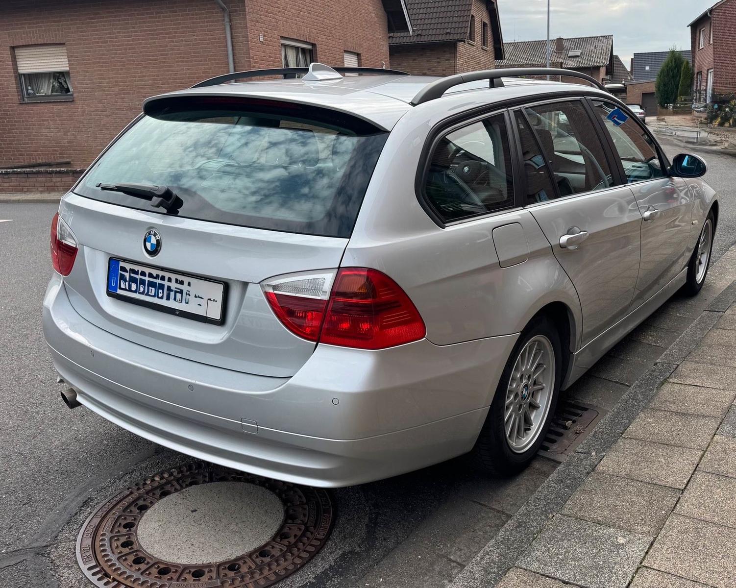 BMW 320 2006 — engine 150 HP (110kW)