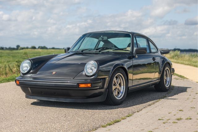 Porsche 911 SC coupe Weissach edition