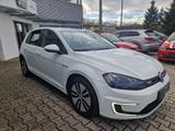 Volkswagen e-Golf Navi ACC LED CCS  Sitzheizung ALU Kamera - mit Elektro-Antrieb: Fernlichtassistent