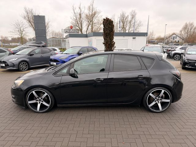 Opel Astra  J Lim. 5-trg. Active